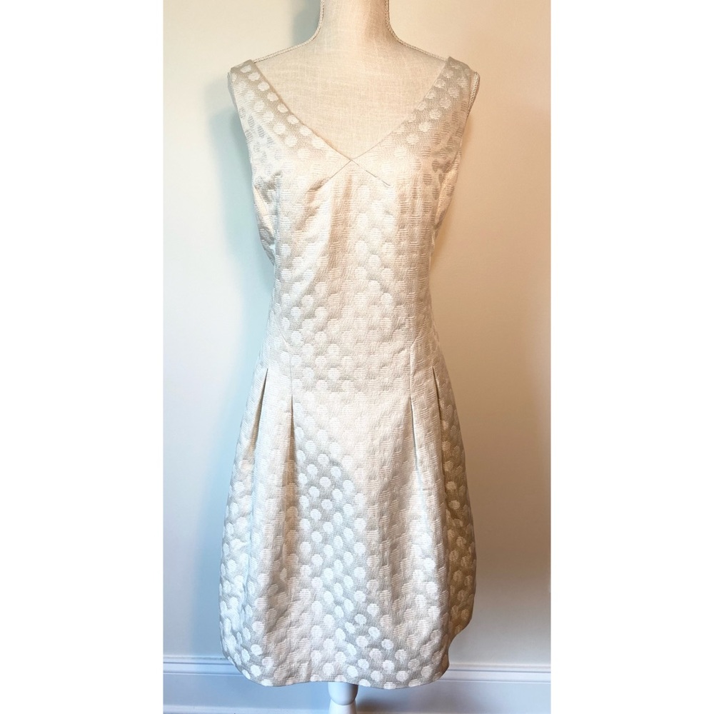 Elegant Cream Polka Dot Sleeveless V-Neck Dress